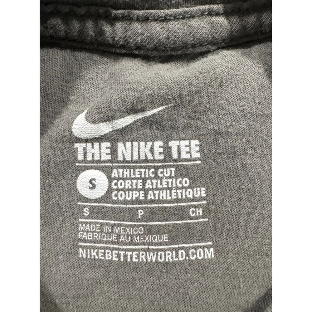 Nike T-Shirt Kids Small Gray Yellow Another Day Another Bucket Graphic Tee